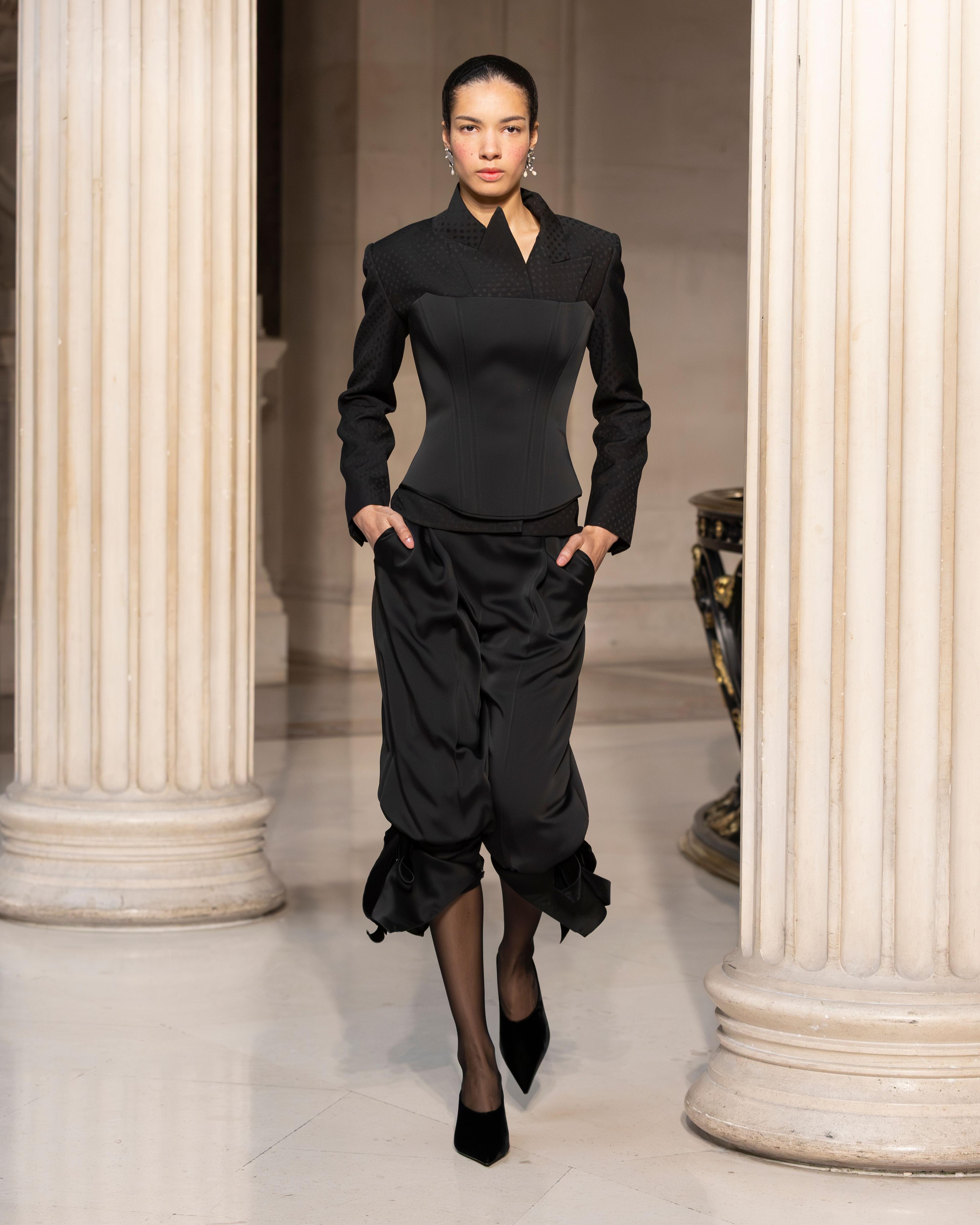 Look032_Nina Ricci_FW26_Paolo Caponetto_HR(1).jpg